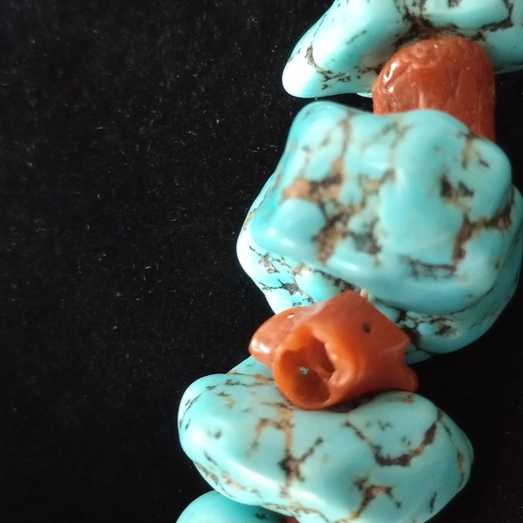 Vintage Turquoise Nugget & Coral Necklace 17.5" Long - Picture 13 of 15